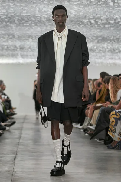 Look 65